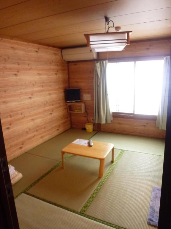 Minshuku Kaisei 1 Hostel Yakushima  Phòng bức ảnh