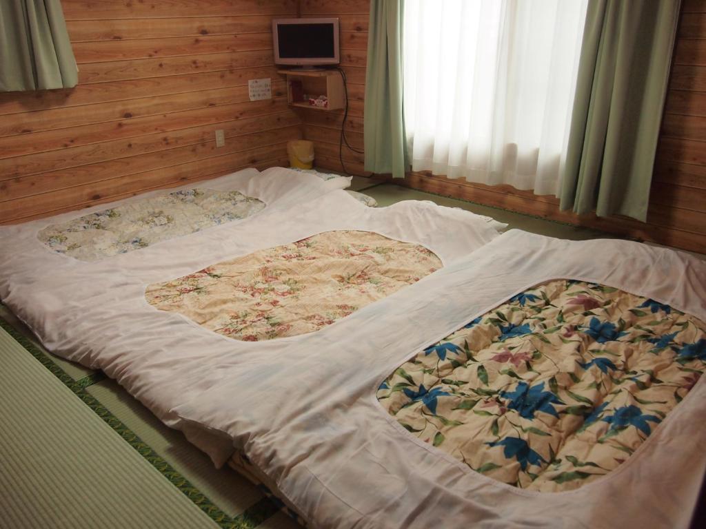 Minshuku Kaisei 1 Hostel Yakushima  Phòng bức ảnh